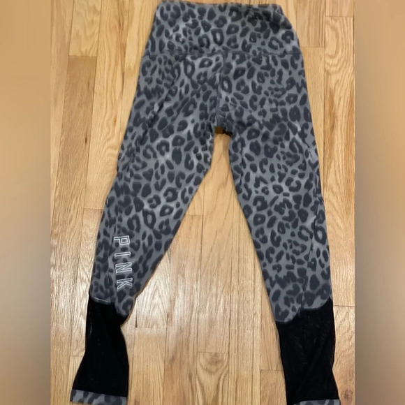 PINK Victoria's Secret PINK Cheetah leopard Print Leggings Black/ Gray Size XS - Picture 1 of 7